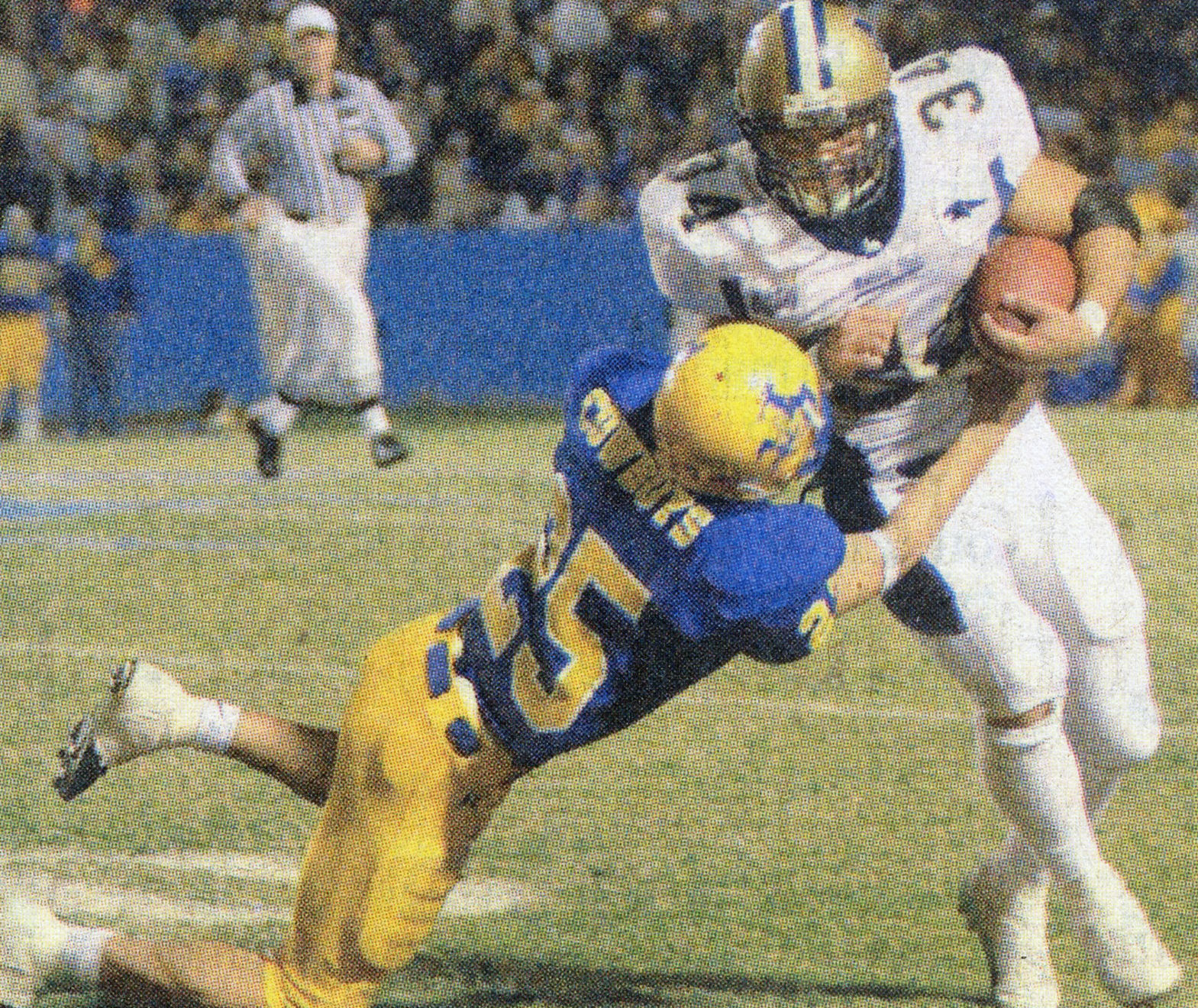 2002 NCAA Division I-AA Playoffs, First Round — McNeese State 21, Montana State 14